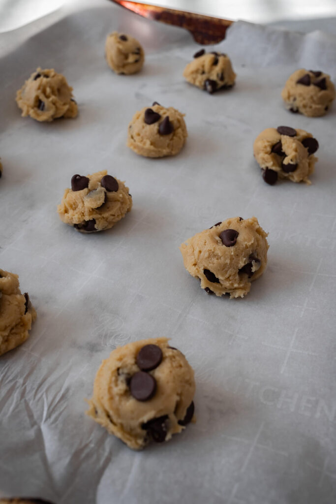 unbaked chocolate chip cookies that are gluten free